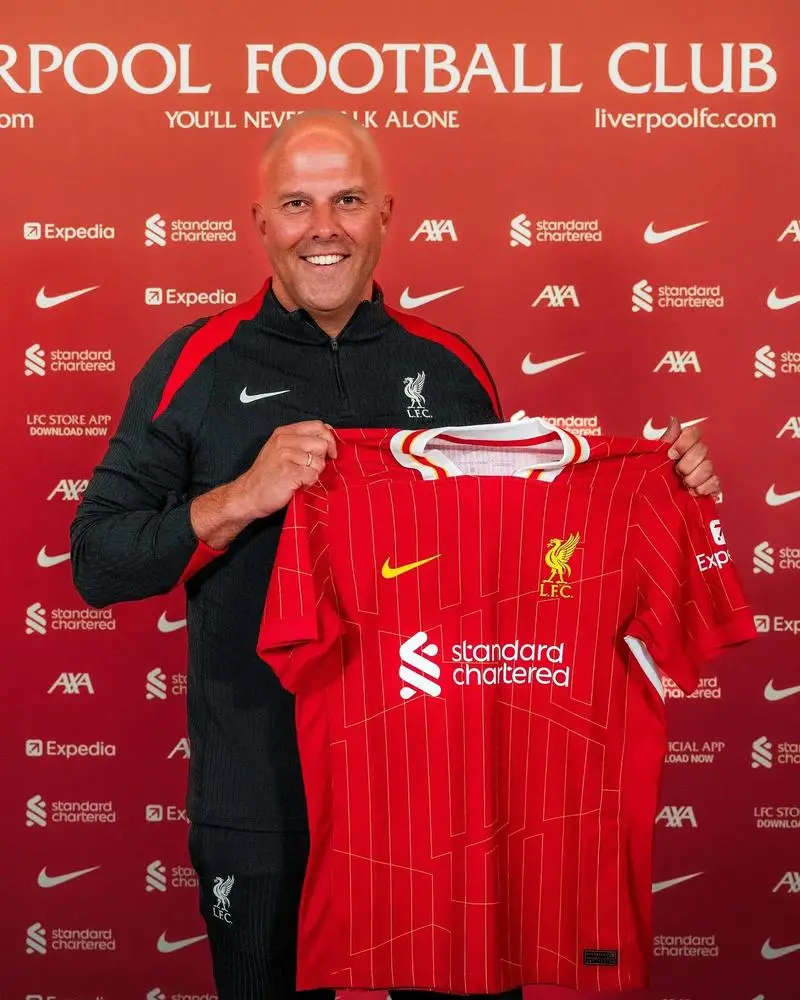 开云登录入口转折点利物浦官宣签约，中超转会期攻防权衡，底气十足，年轻球员得到机会的简单介绍