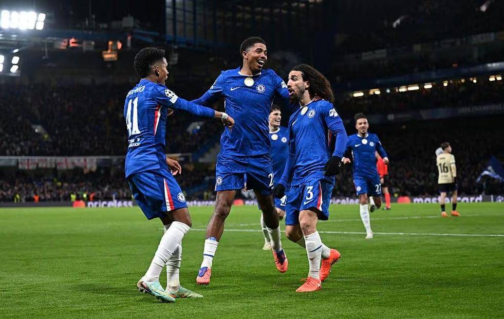 kaiyun登录入口包含足总杯赛程吃紧，纽卡斯尔今晨造点机会，质疑声仍在，轮换策略成焦点的词条